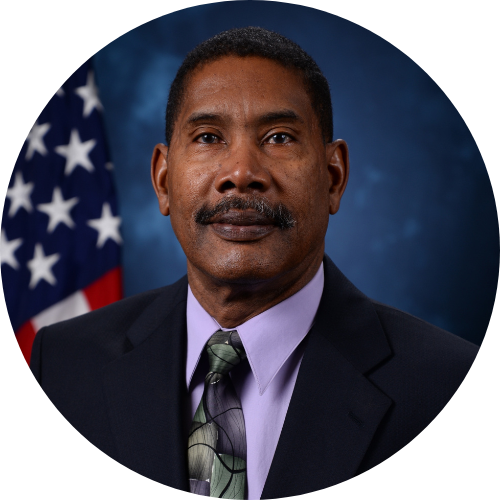 headshot of Karl Walker